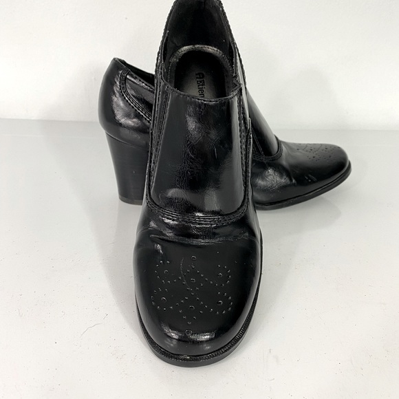 Etienne Aigner Nessie Booties - Picture 2 of 6